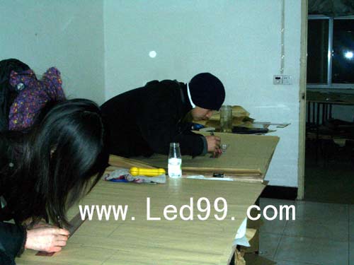 2004年第一期田野在深圳OBO服饰公司工作照(图3)