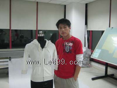 2005年吴建军在上海依拓纺织服装有限公司工作照片(图9)