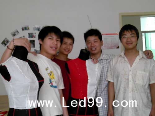 2005年吴建军在上海依拓纺织服装有限公司工作照片(图14)